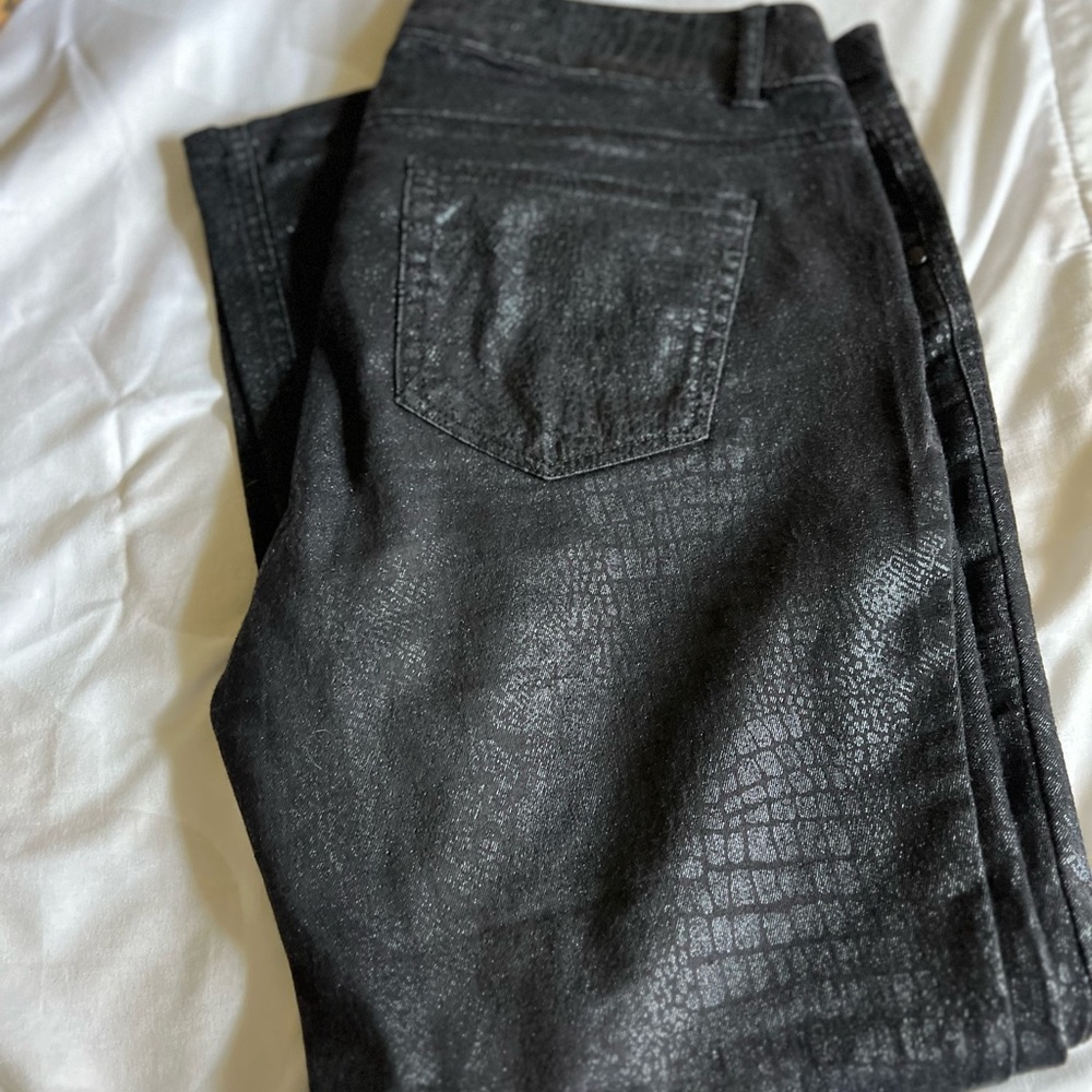 Plaque texture jeans